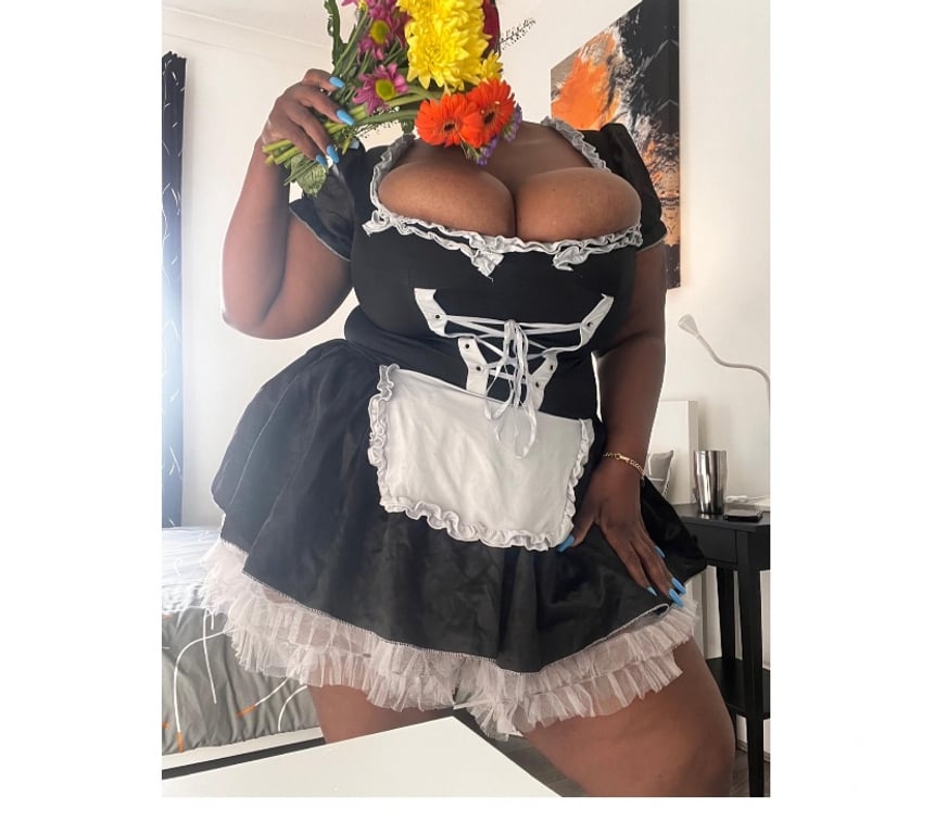 Escorts West London West Kensington - West London - Photos for 38Kk Natural curvy BBW