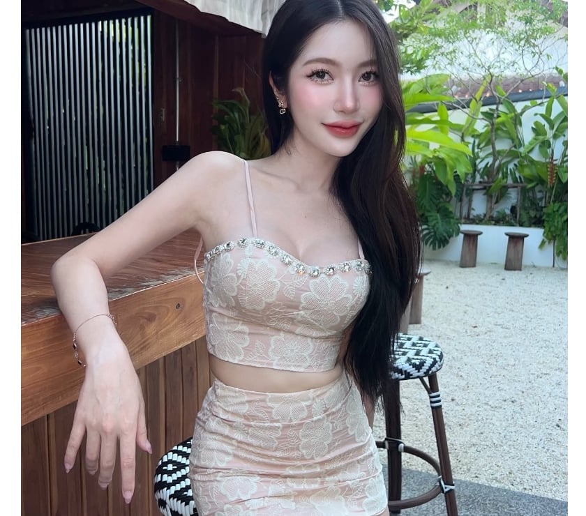 Escort Barking Station East London - Photos for New Korean Escorts Service in Town 💕Only A Week💕