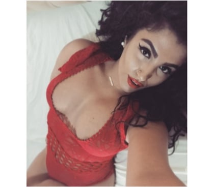 Escorts Darlington Town Centre Darlington - Photos for 💋NAUGHTY AND PLAYFULL💋WHIT CURVY BODY💋