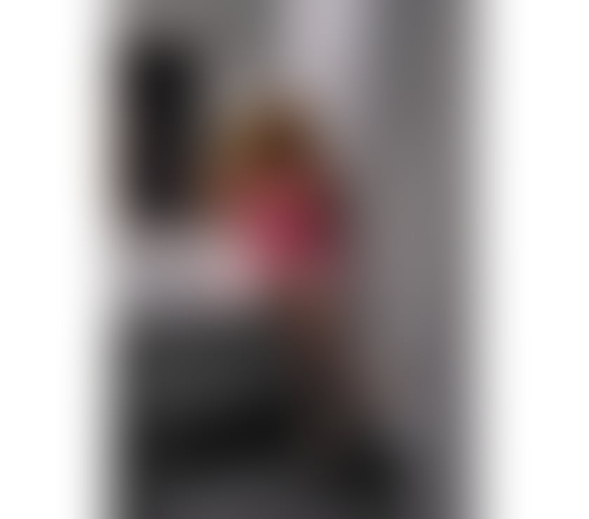 Escorts Glasgow Crosshill - Glasgow - Photos for ⭐X-RATEDPARIS⭐NEW GLASS HOUSE SIZE 8 FIGURE MONDAY