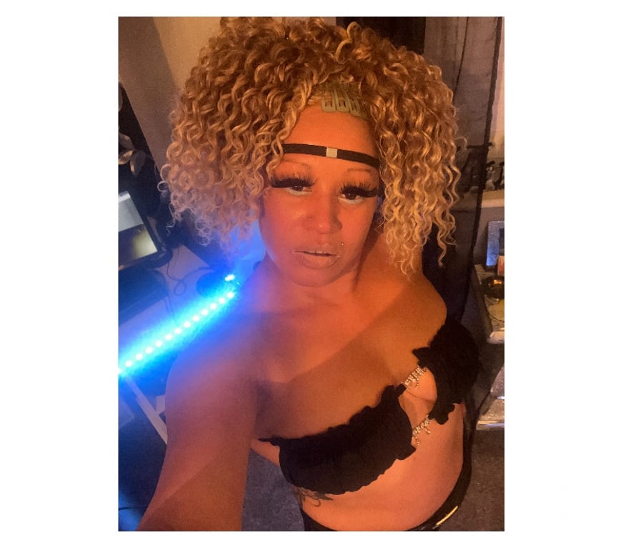 Escorts Glasgow Crosshill - Glasgow - Photos for ⭐X-RATEDPARIS⭐COME IN TO MY BUBBLE ⭐ MONDAY⭐