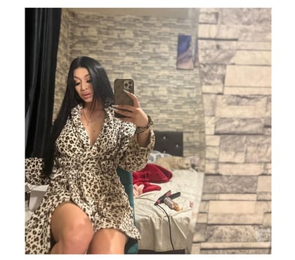 Adult Entertainment Bristol City Centre Bristol - Photos for ONLINE NOW😈 FUN BRUNETTE.. LIVE VERIFY