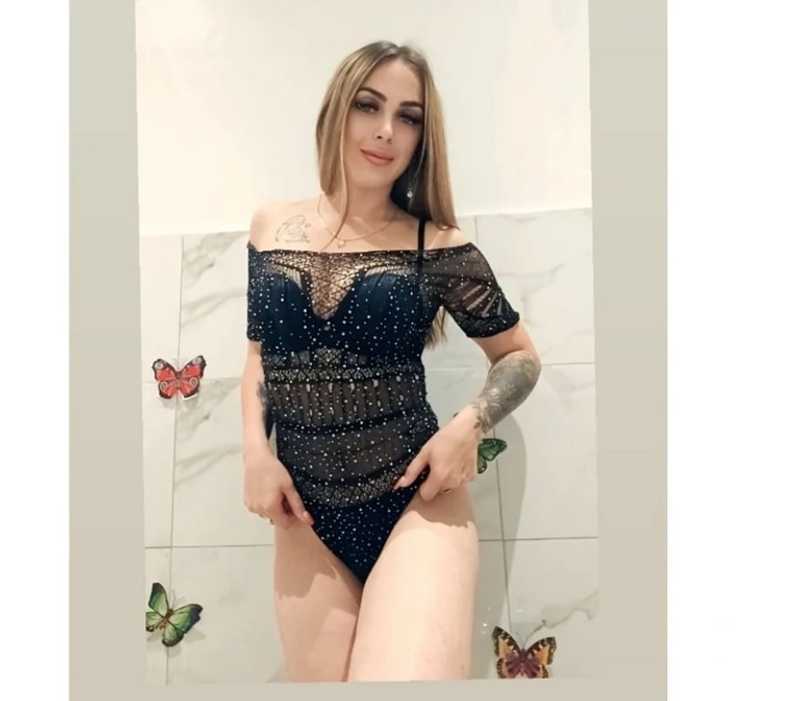 Escorts Warwickshire Nuneaton and Bedworth - Photos for NewEma ready for party