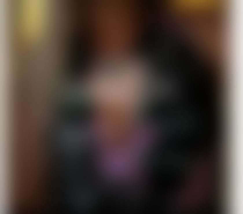  Escorts Sunbury-on-Thames Spelthorne - Photos for Sexy petite blonde louise - 100% english & Independent