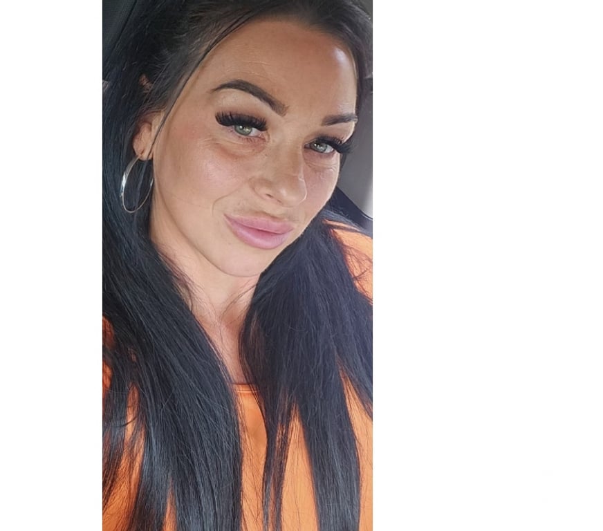 Escorts Essex Thurrock - Essex - Photos for ENGLISH BEAUTY HOLLY