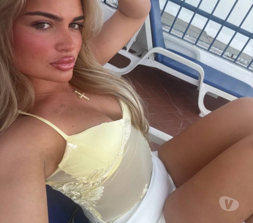 Escorts West Yorkshire Calderdale - Photos for Olivia Sexy Young Brunette in Halifax Naughty, Natural &