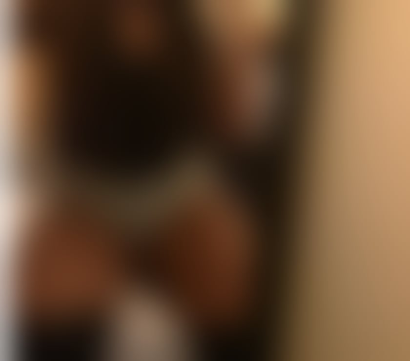 Escorts & Erotic Massage Middleton Rochdale - Photos for Black British Izzy x 15 mins £40 x
