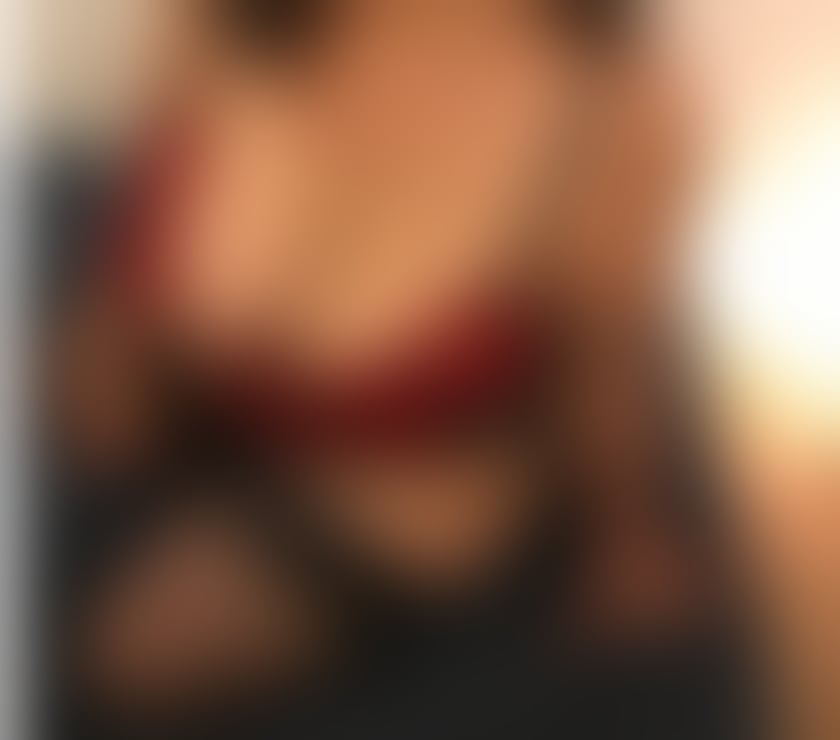  Escorts & Erotic Massage Middleton Rochdale - Photos for English independent Amy x 15 mins £40 x