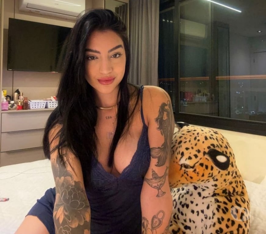 Escorts Central London Marylebone - Central London - Photos for Elara – Classy, Captivating & Full of Grace 🌙