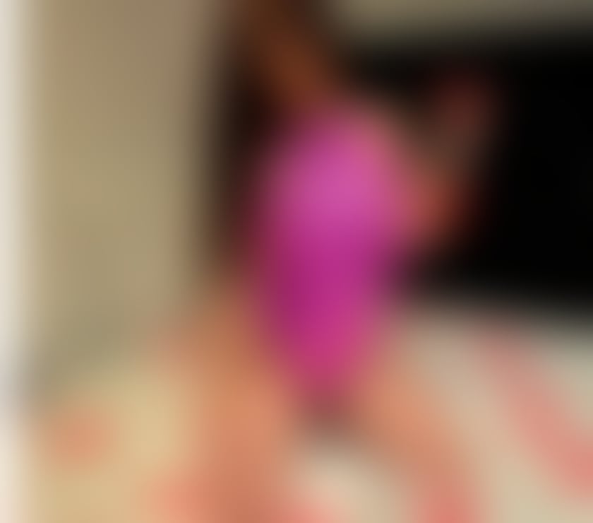 Escort Luton Town Centre Luton - Photos for Alexa now luton
