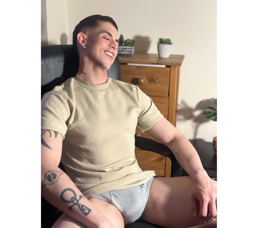  Gay massage East London Hackney Central - East London - Photos for Brazilian Boy Hot Top
