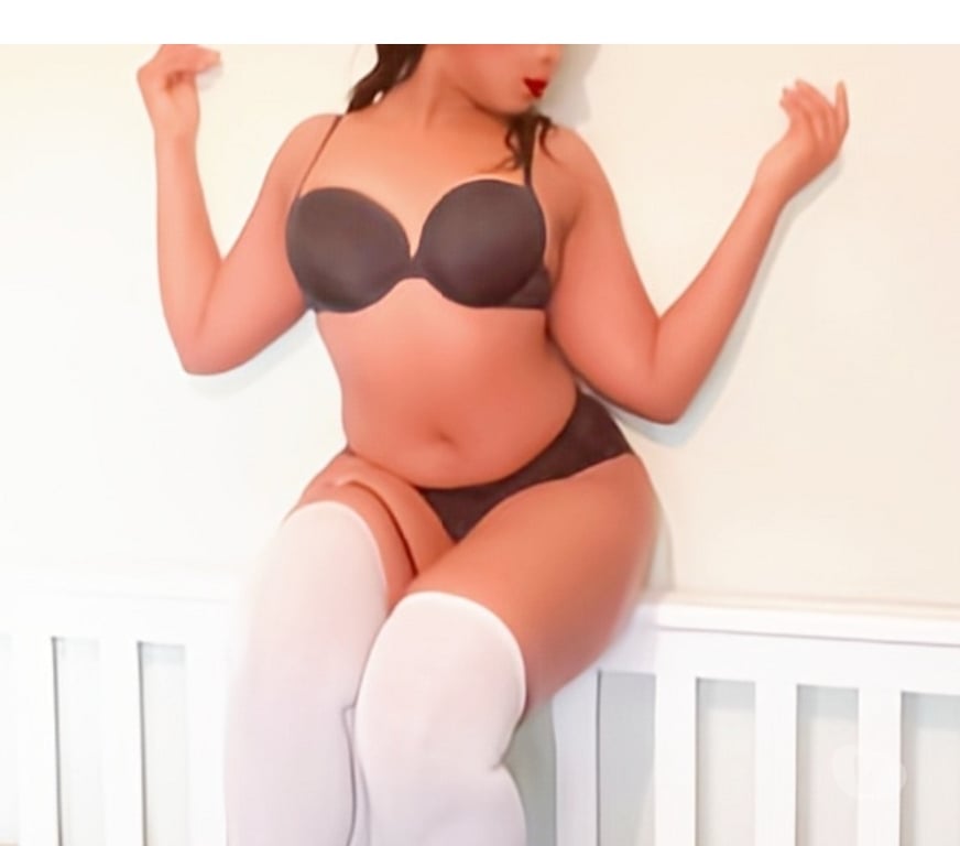 Escorts Derbyshire Derby - Photos for Chloe 19 mixed race beauty here for you