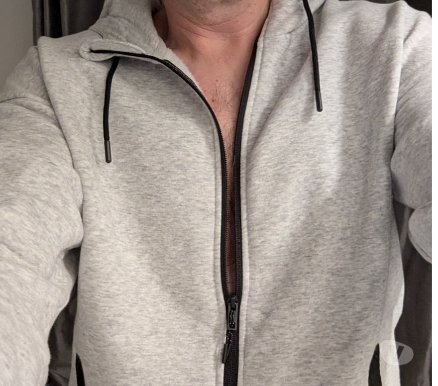 Adult Entertainment Merseyside Wirral - Photos for 46 Year Old Male
