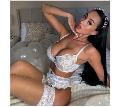Escorts Hendon Central North West London - Photos for MELY. NEW IN Town🤗sexy Brazilian 🥰