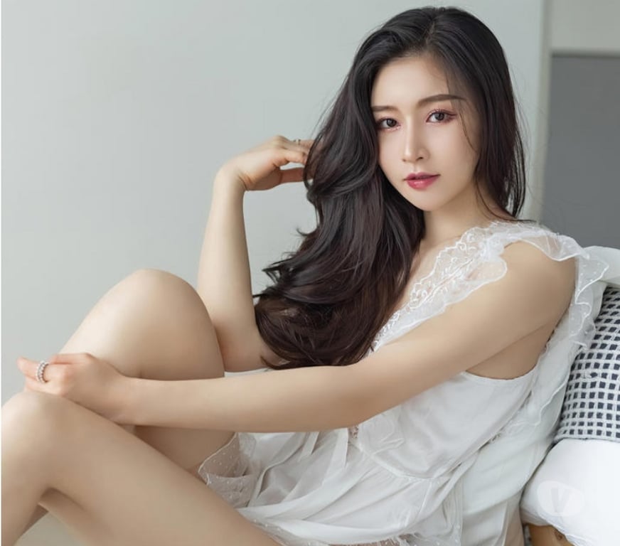 Escorts Slough Slough Town Centre - Slough - Photos for 💯TOP Asian Escort& Massage🌹Super Friendly Service🔥