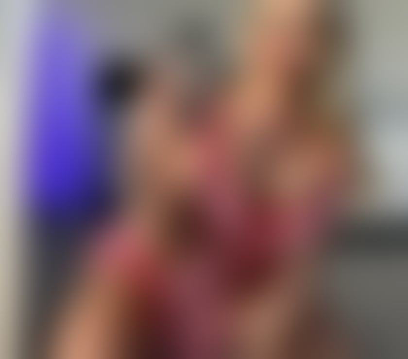  Escorts & Erotic Massage Oldham Town Centre Oldham - Photos for Amy New Party Girl🥂