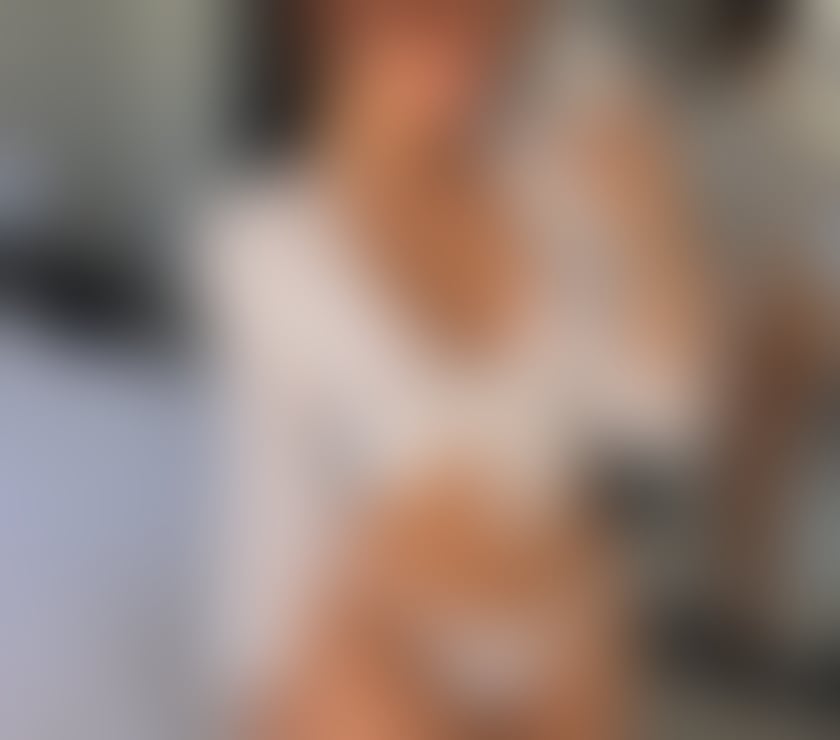 Photos for Sexy Girl Living in UK - Live on Cam 07470 391173