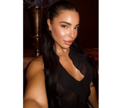 Escorts Western Docks Southampton - Photos for 👠 Petite Tease!! Let Me Blow Your Mind 😍