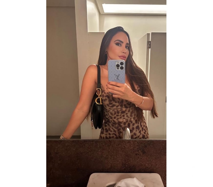 Escorts East London Stratford - East London - Photos for 🌸Nyra Vellore🌸Sacred.Sensual.Sin.