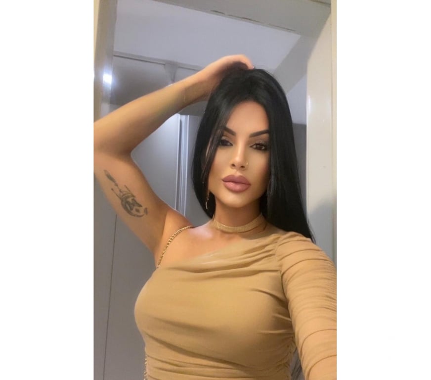 Escorts East London Redbridge - Photos for Ⓝ Ⓔ Ⓦ⫷🅲🅰🅼🅸🅻🅰⫸Ⓝ Ⓔ Ⓦ