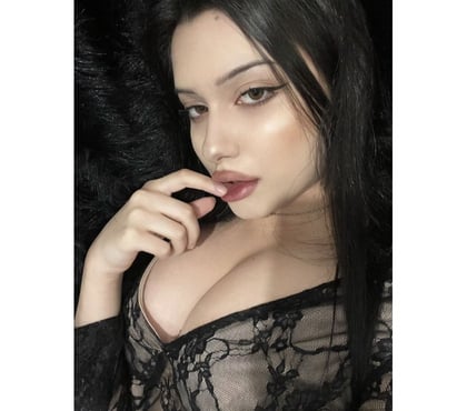 Escorts Leytonstone East London - Photos for 🅂🄰🅅🄴🅁🄸🄰 🅕🅛🅞🅦🅔🅡