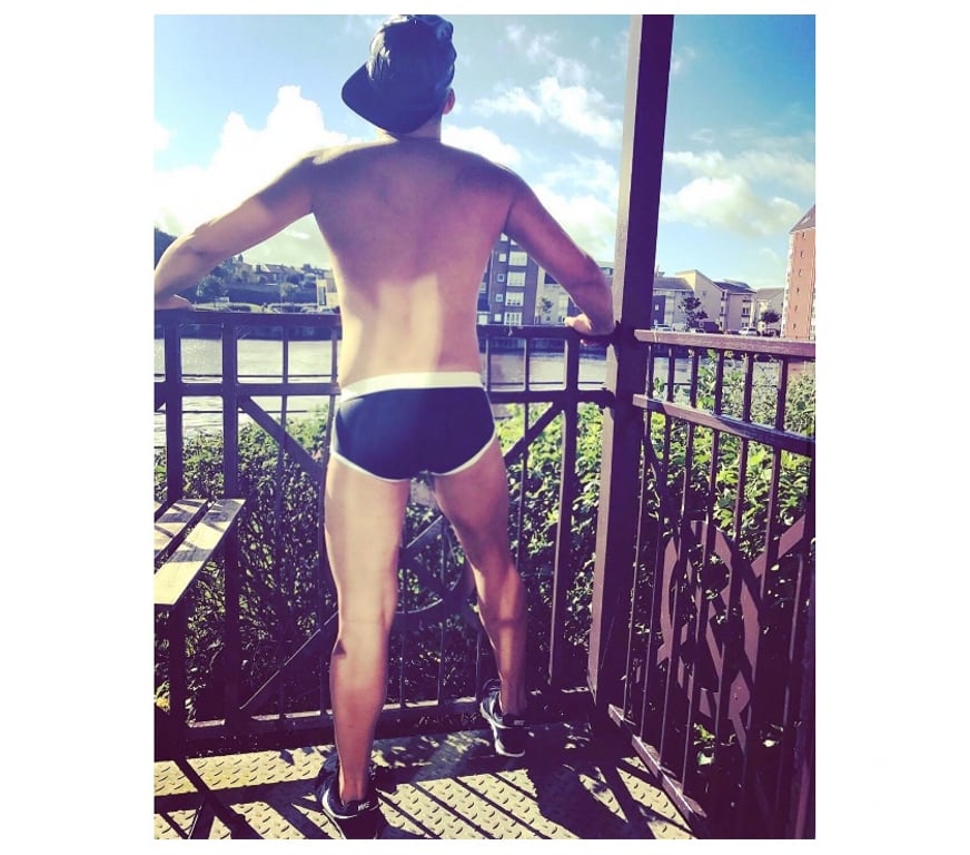  Gay massage Aberdeen Torry - Aberdeen - Photos for Four hand Handsome guy tantric massage IN ABERDEEN NOW
