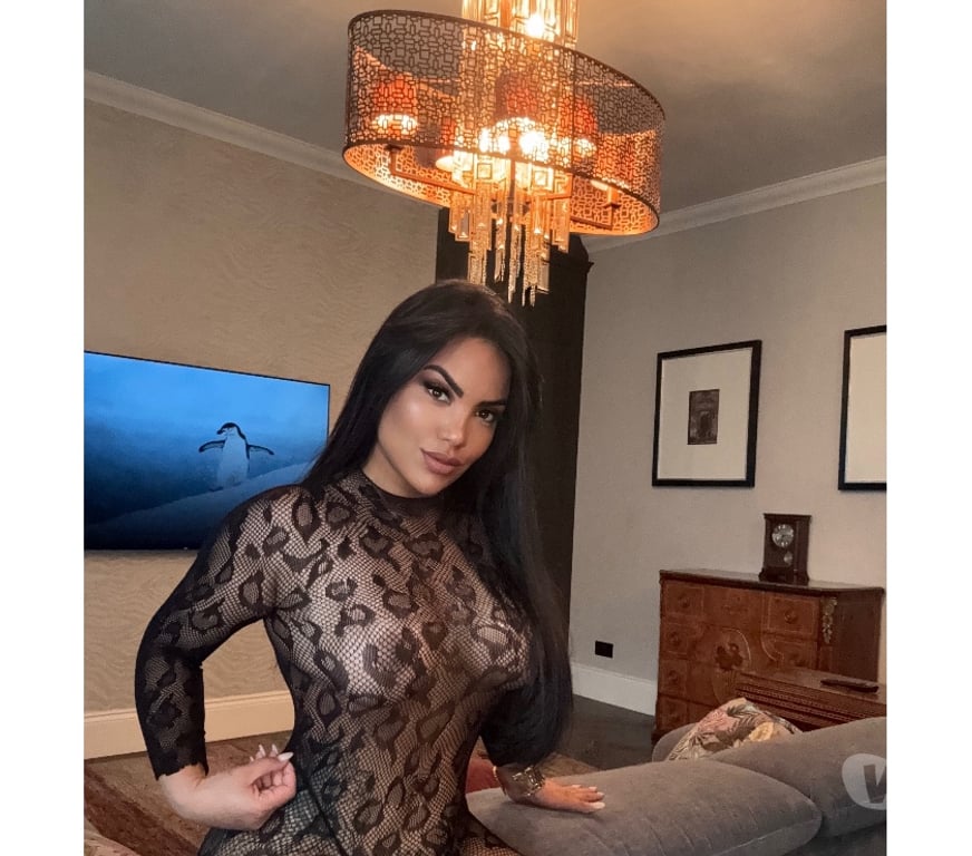 Escorts East London Canary Wharf - East London - Photos for RAYKA PARTY 🍾💥