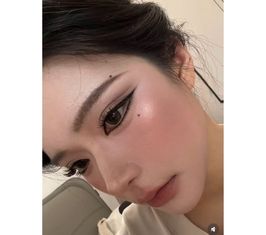 Escorts West Midlands Wolverhampton - Photos for Hot Asian Lady In Town