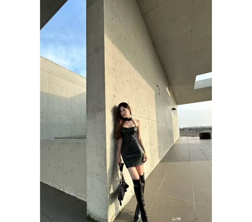 Escorts West Midlands Wolverhampton - Photos for Hot Asian Lady In Town