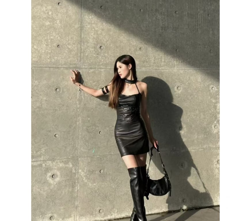 Escorts West Midlands Wolverhampton - Photos for Hot Asian Lady In Town