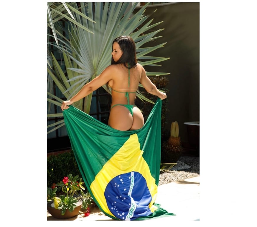 Escorts Norfolk Norwich - Photos for Bruna , sexy hot and Brazilian , girl party 🫦🇧🇷