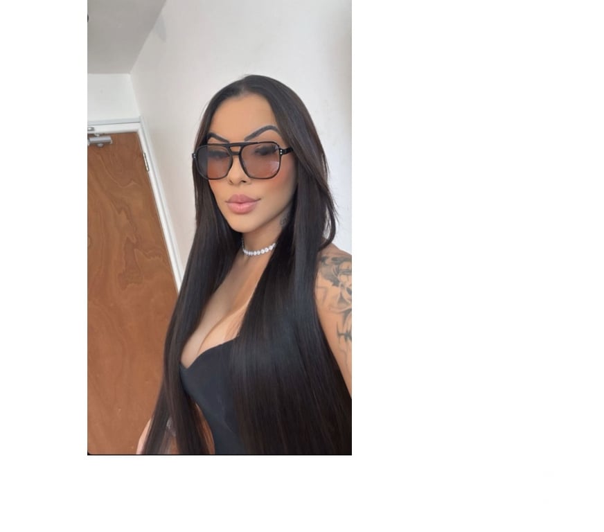 Escorts South West London Colliers Wood - South West London - Photos for Bruna Your New Brazilian Addiction Starts Now πβ¨