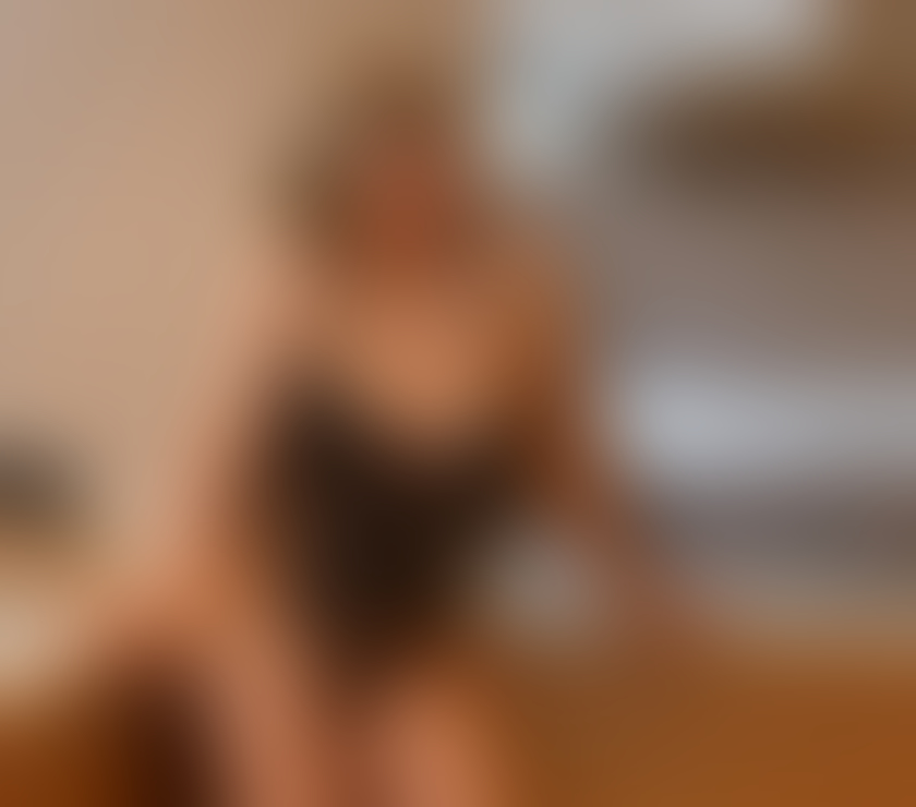Escorts North London Tottenham - North London - Photos for Nadina Brazilian Curvy