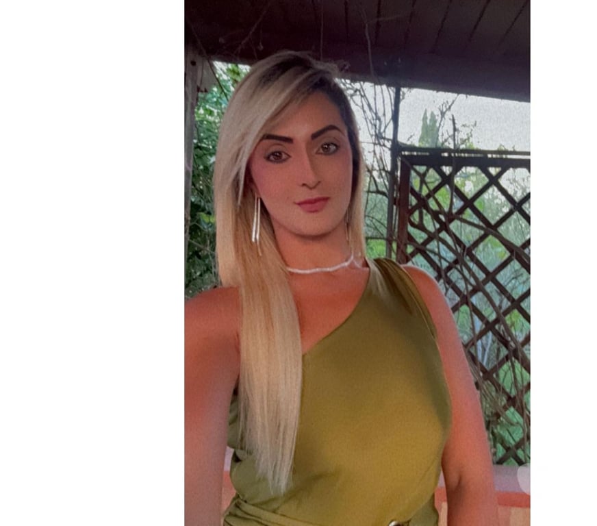 Escorts South East London Woolwich - South East London - Photos for LOLLA 🔥NEW HERE 💋 HIGH CLASS SERVICES 🇧🇷