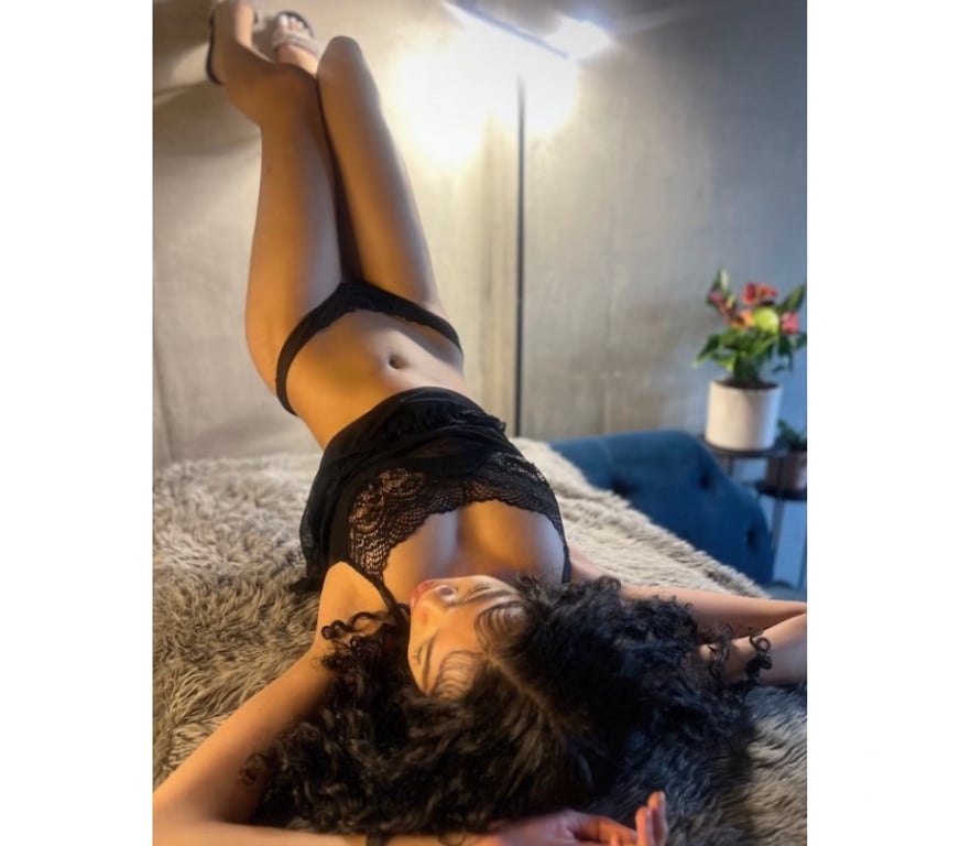 Escorts East London Canary Wharf - East London - Photos for ✨ Marta, 25 ✨ Xx -OUTCALL UNTIL 5AM - xX 😈