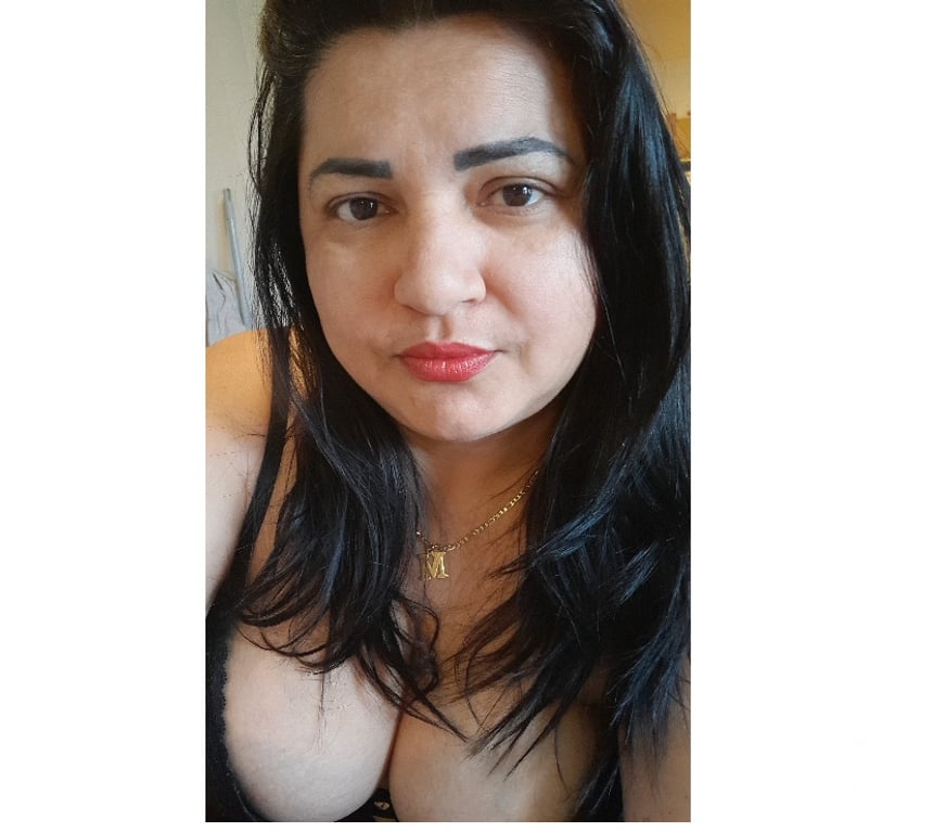 Escorts Windsor and Maidenhead Bray - Windsor and Maidenhead - Photos for Julie GFE girl Brazilian 👧 💖