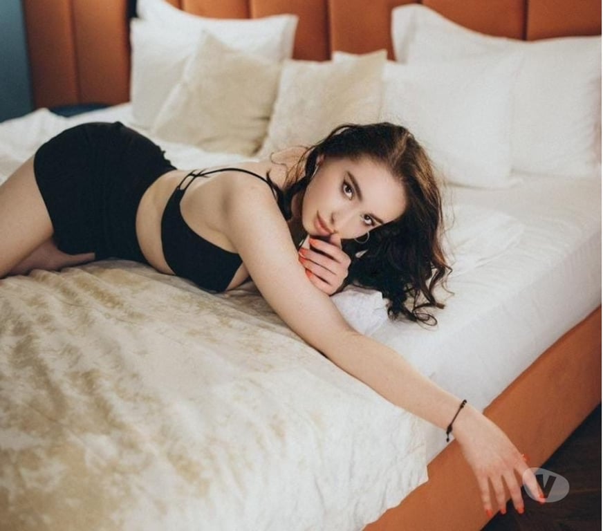 Escorts West London West Kensington Station - West London - Photos for Kristy – Body Massage near West Kensington Station