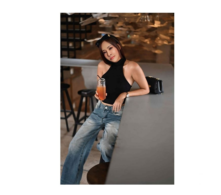 Escorts Cheshire East Crewe - Cheshire East - Photos for HI I'm Hana Thai Lady NEW Here 💕💕💕💕