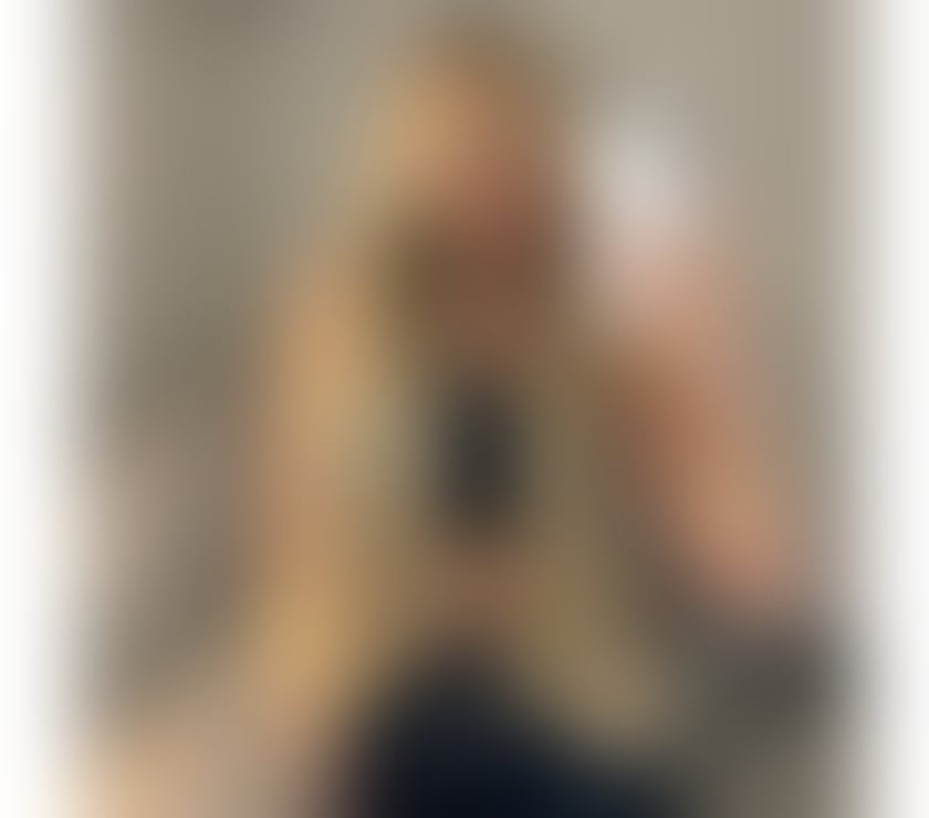 Escorts Hampshire Southampton - Photos for Hot sexy blonde Latina | Big butt | Party girls🎀