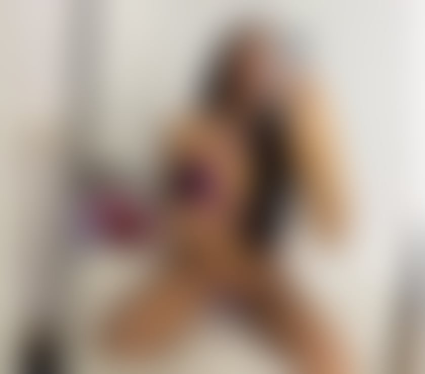 Escorts Liverpool City Centre Liverpool - Photos for BABY BRAZILIAN JULLY 🔥🇧🇷 PARTY GIRL💦