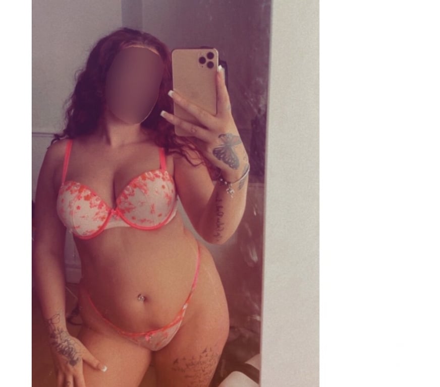 Escorts West Midlands Birmingham - Photos for British babe Kirsty back in town 😉