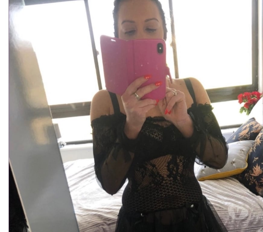 Escorts Bedfordshire Bedford - Photos for 💕 Petite English pocket rocket New in Bedford 💕