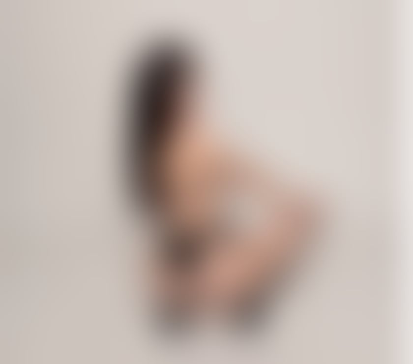 Escorts Manchester City Centre Manchester - Photos for IZZA HOT BRAZILIAN BLONDE 🇧🇷