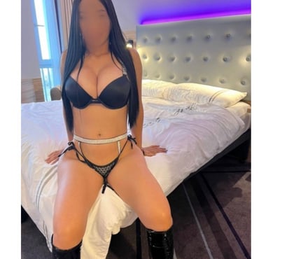 Escorts Western Docks Southampton - Photos for 💜NEW GIRL IN TOWN💜 BIG TITS BIG ASS 💜