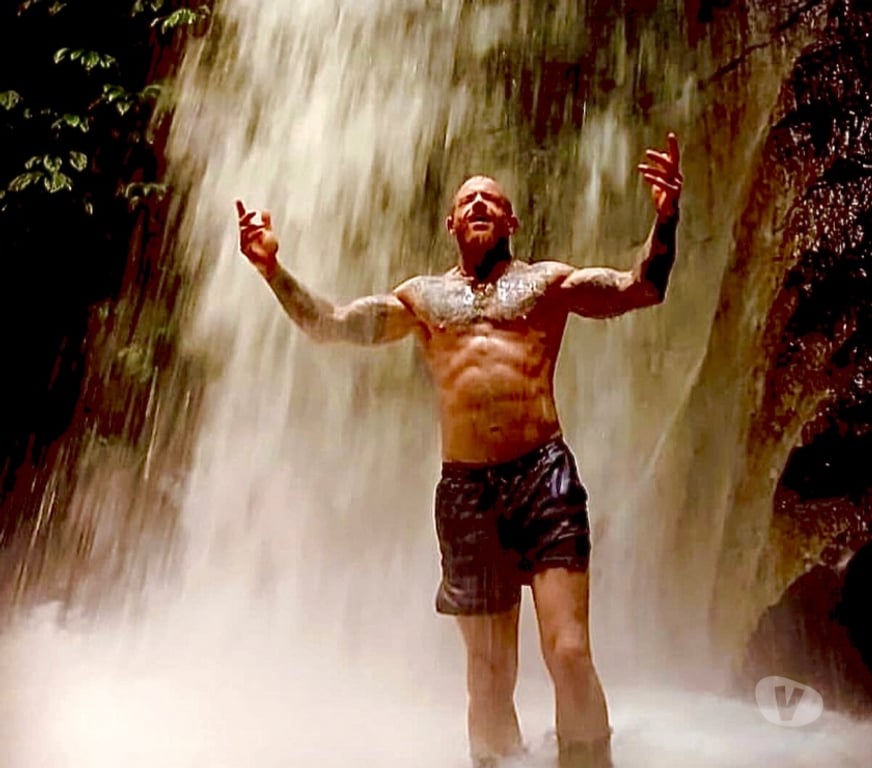  Gay massage Shropshire Telford and Wrekin - Photos for true gentleman of biblical experience.