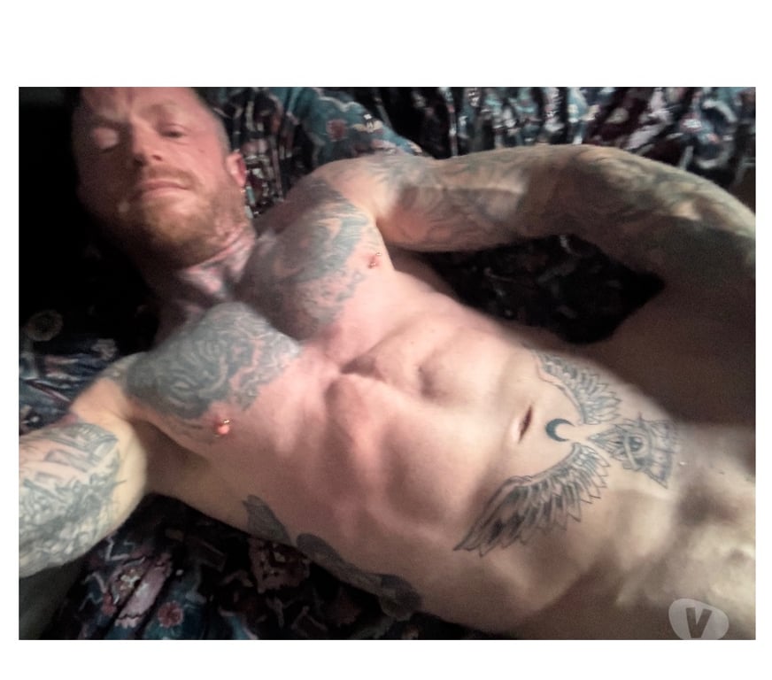  Gay massage Shropshire Telford and Wrekin - Photos for true gentleman of biblical experience.