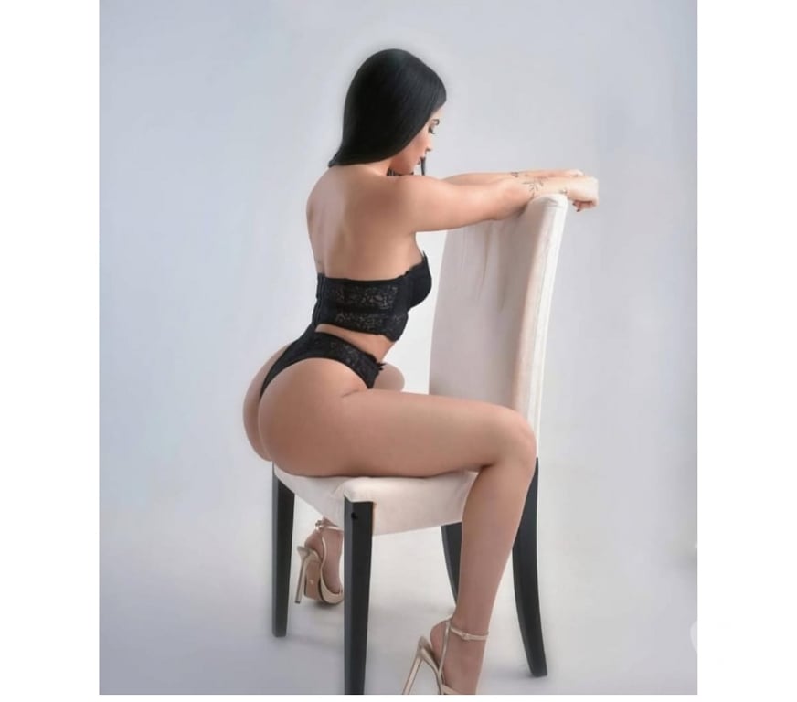 Escorts North Northamptonshire Kettering - North Northamptonshire - Photos for 🤩New Sexy Escor in Town💋Leila waiting for you🌹