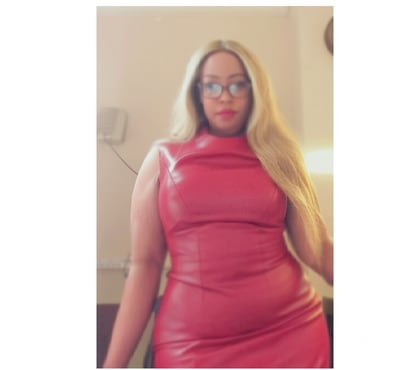  Escorts Cricklewood North West London - Photos for TALL and Big Ebony MISTRESS offers cim WS owo strap on