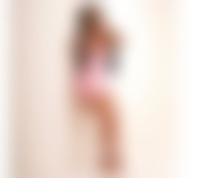  Escorts Willesden Green North West London - Photos for Bruna Party girl 🎉💖