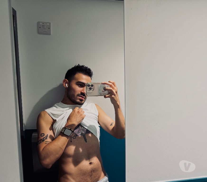 Gay massage West Midlands Birmingham - Photos for Colombian boy 💆🇨🇴